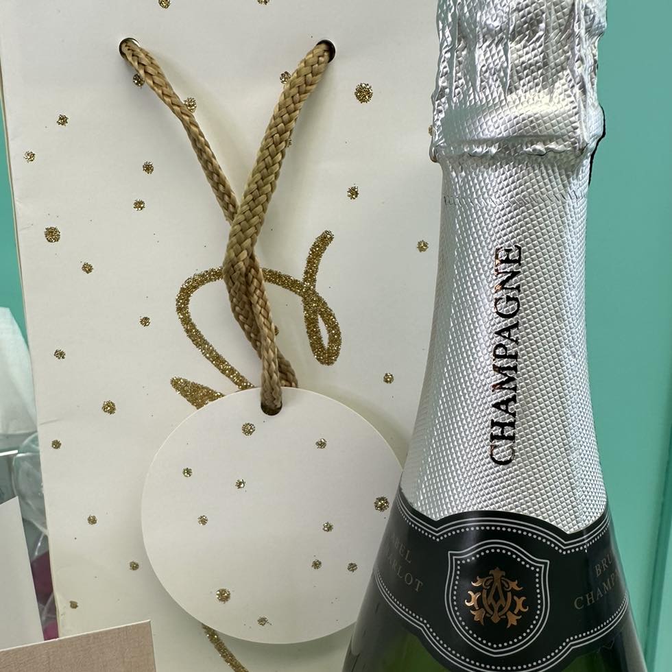 Abigail's gift of Champaign for Katy