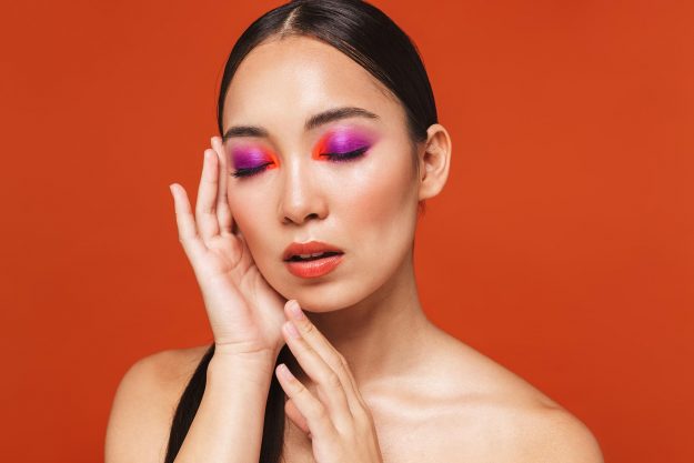 Student-comes-all-the-way-from-Malaysia-to-Train Student-comes-all-the-way-from-Malaysia-to-Train