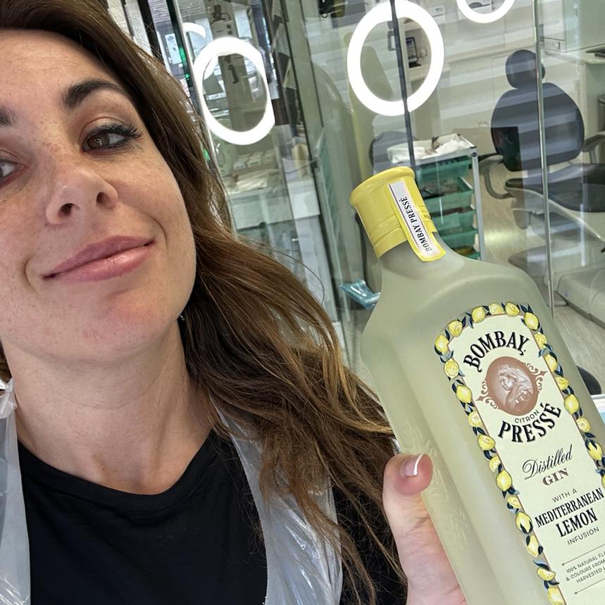 Sara's gift of Lemon Gin to Katy Jobbins