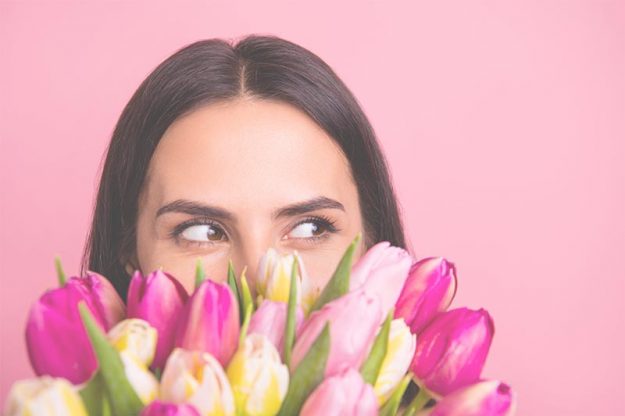 Say Thank you with Flowers Say Thank you with Flowers