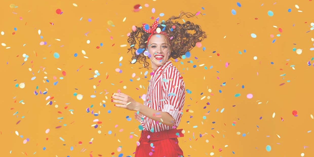 Katy & Nadine celebrate 4 years after Rich house Poor House. Katy & Nadine celebrate 4 years after Rich house Poor House.